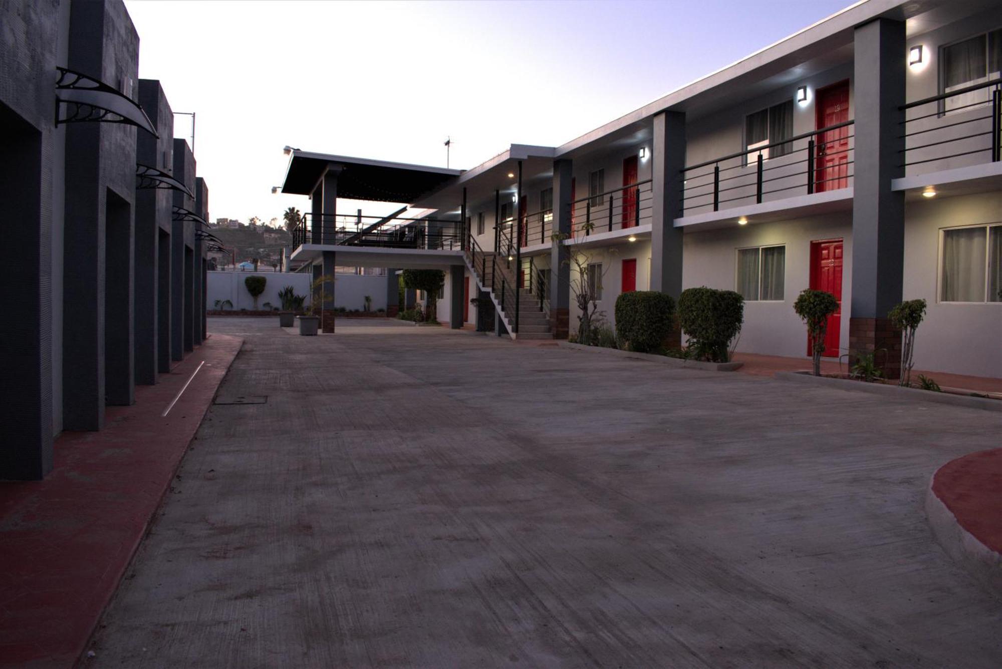 Chayo'S Departamentos Apartment Ensenada Luaran gambar